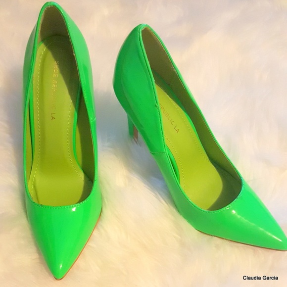 Shoe Republic LA Shoes - Shoe Republic LA Neon Green Pointed Toe Pumps